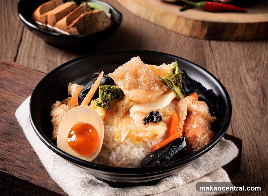Rice Bowl with Egg and Vegetables