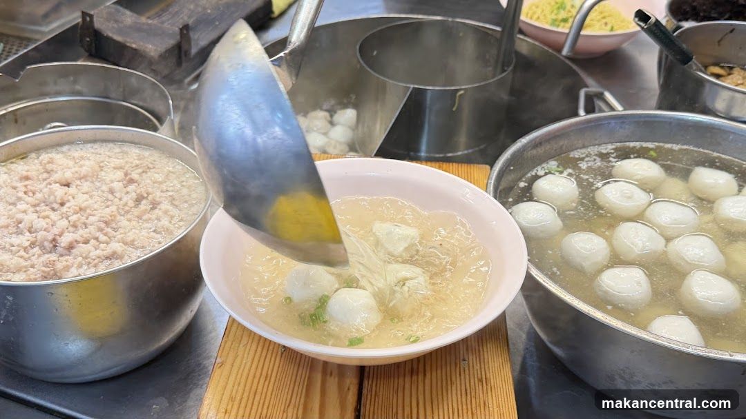 Noodle Soup Preparation