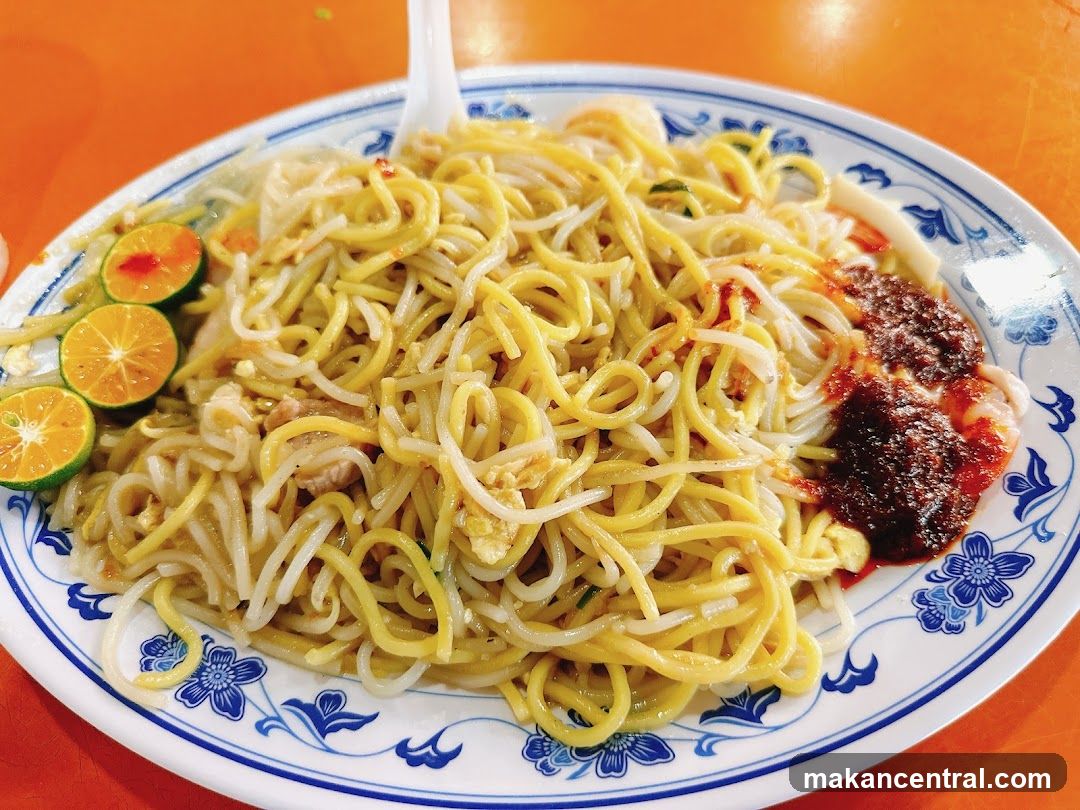 Noodles with Chili Paste and Lime