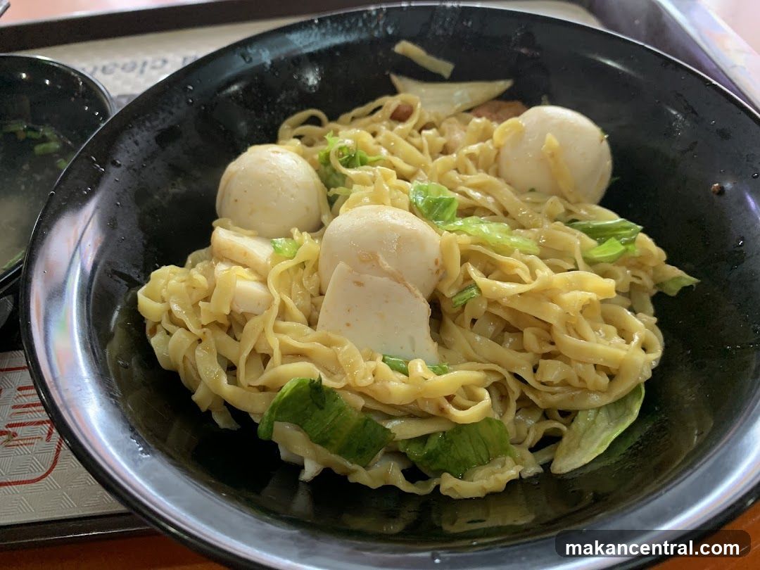 Noodles with Fish Balls