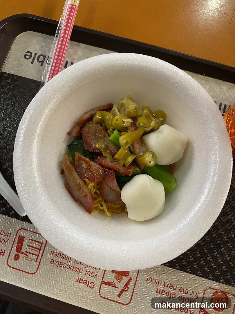 Noodle Dish with Pork and Fish Balls