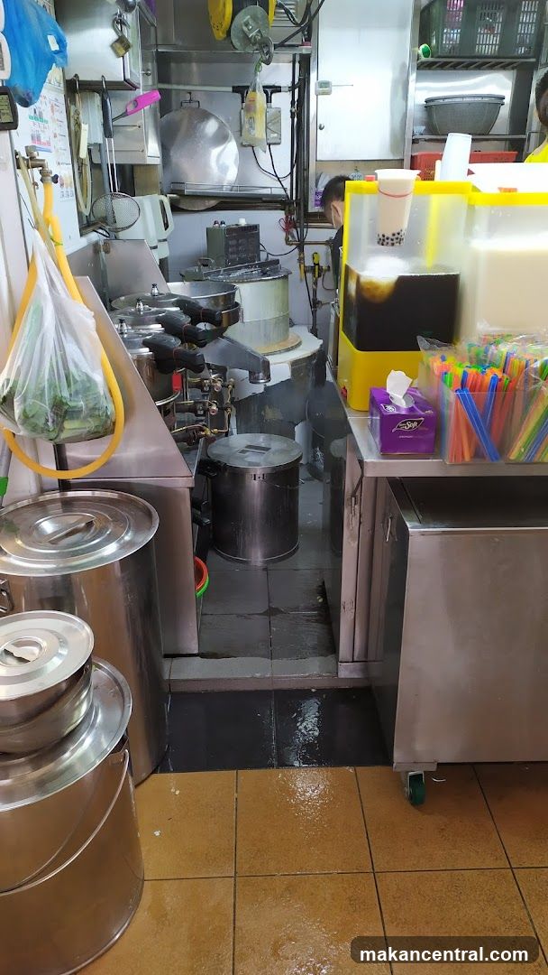 Kitchen Preparation Area