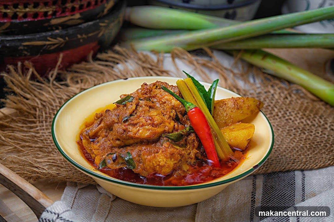 Chicken Rendang with Potatoes