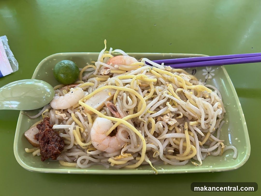 Noodles with Shrimp and Bean Sprouts