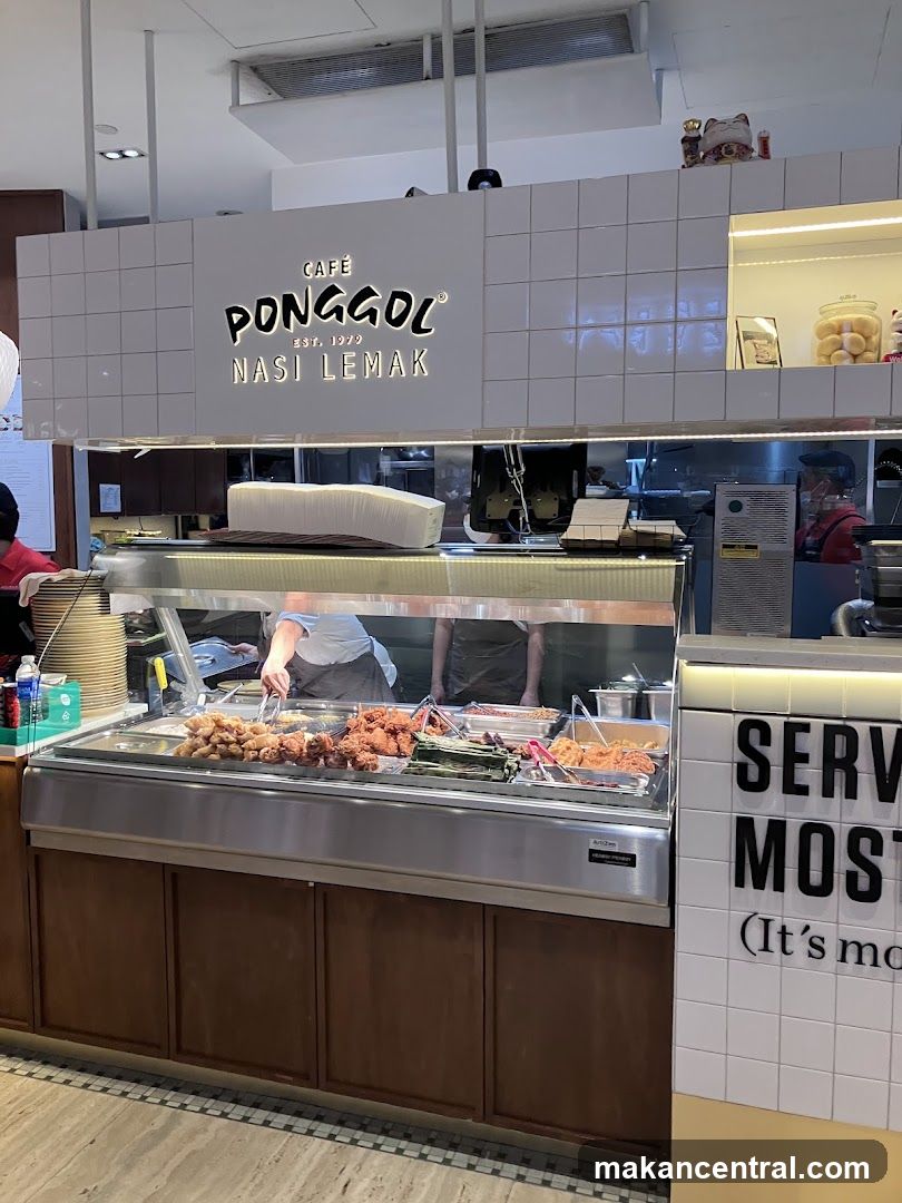 Cafe Ponggol Nasi Lemak Display