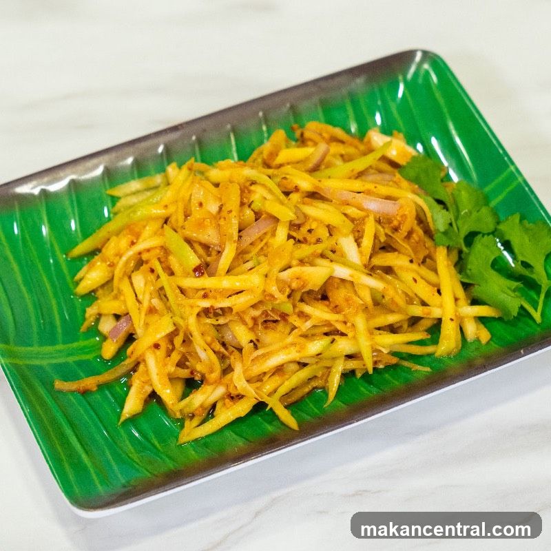 Spicy Mango Salad