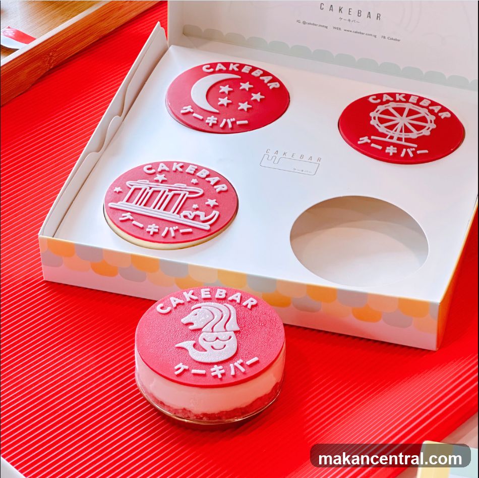 Cakes with Singapore-themed decorations