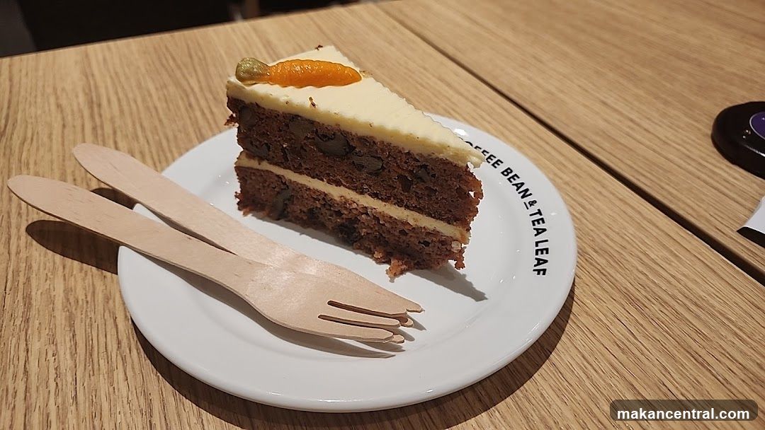 Carrot Cake Slice