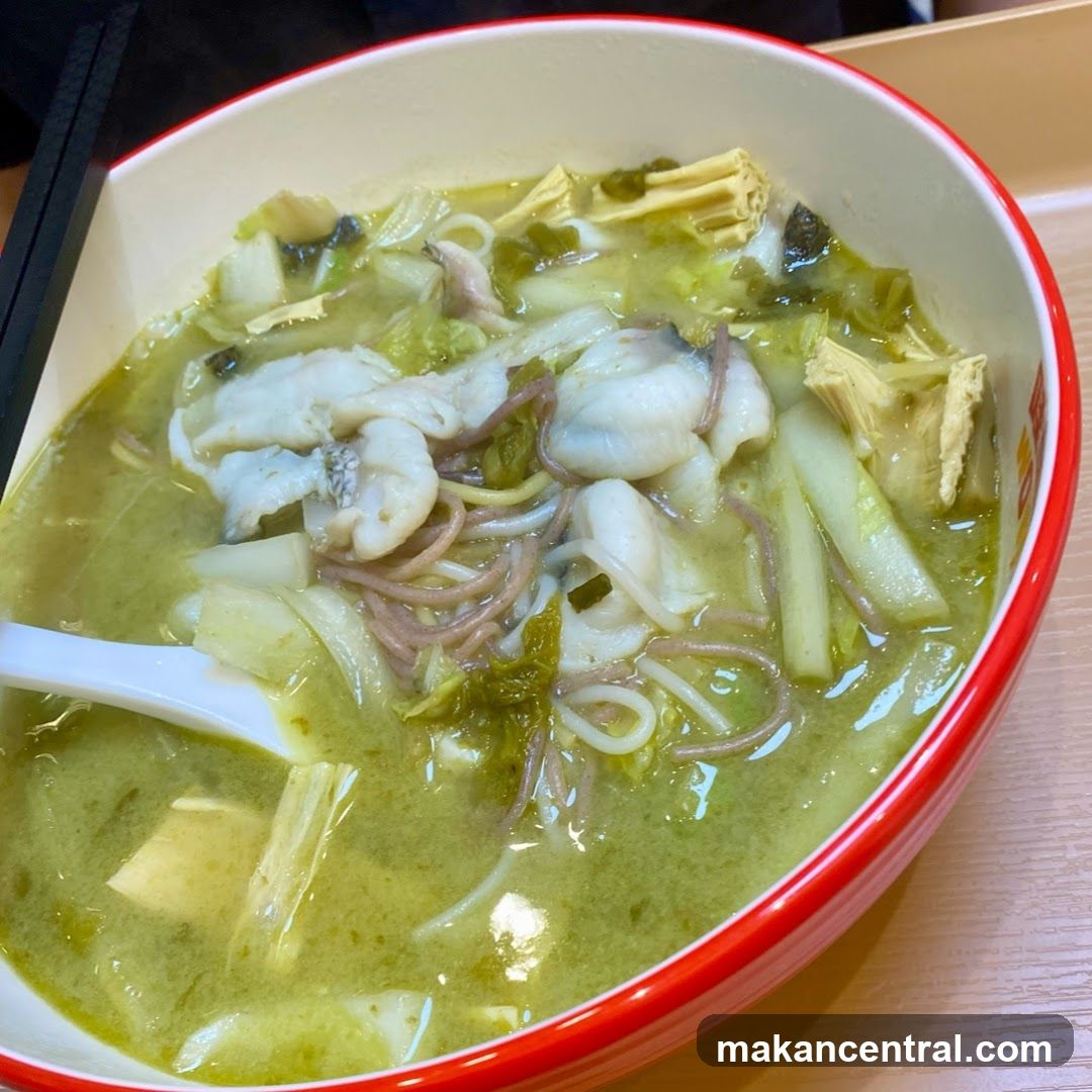 Fish noodle soup