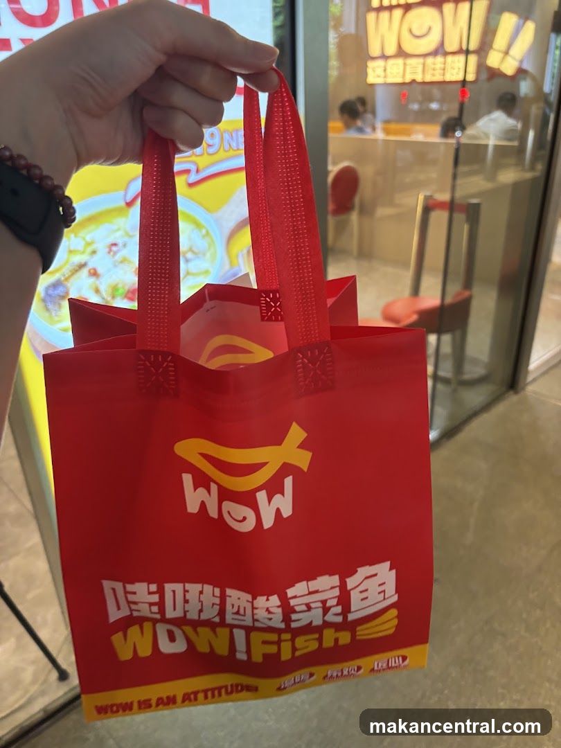 Red shopping bag with logo