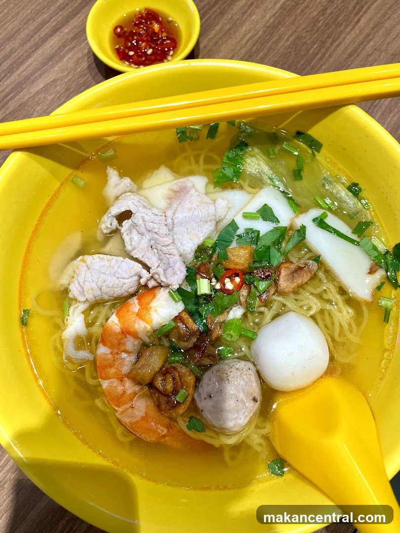 Noodle Soup with Shrimp and Meatballs