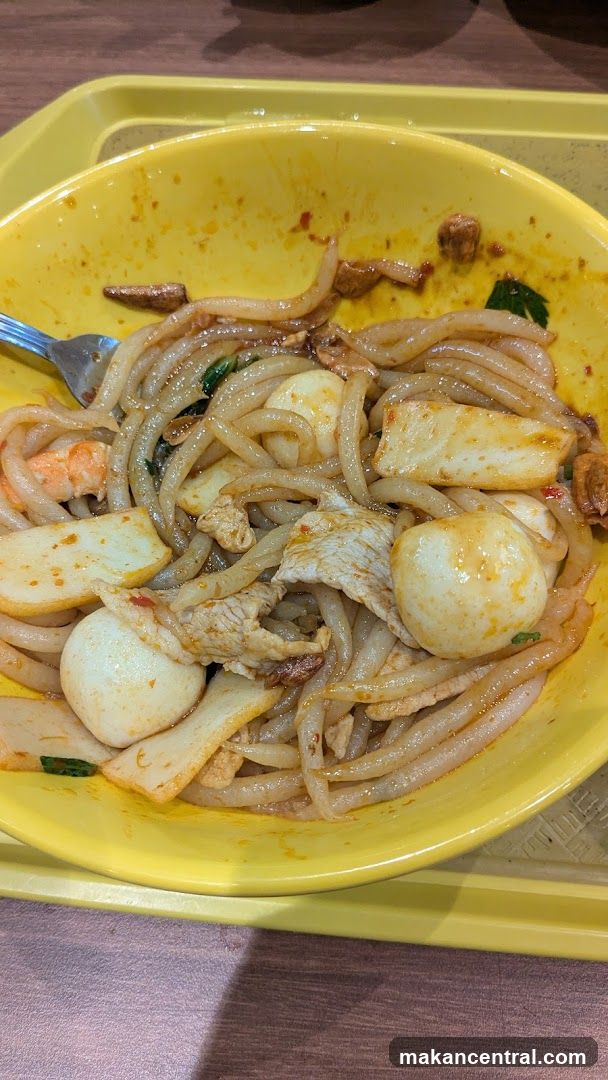 Noodles with Fish Balls and Shrimp