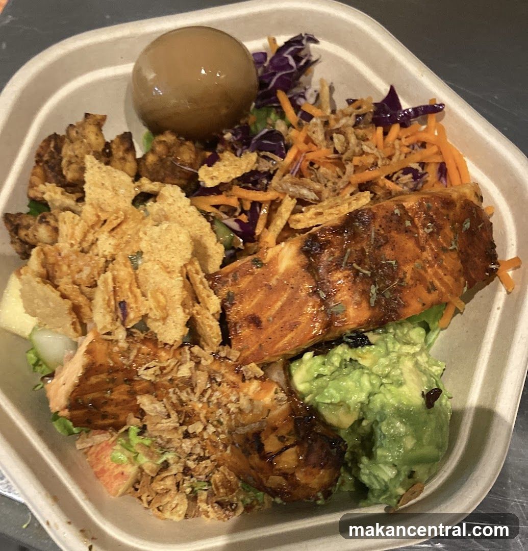 Salmon Salad Bowl