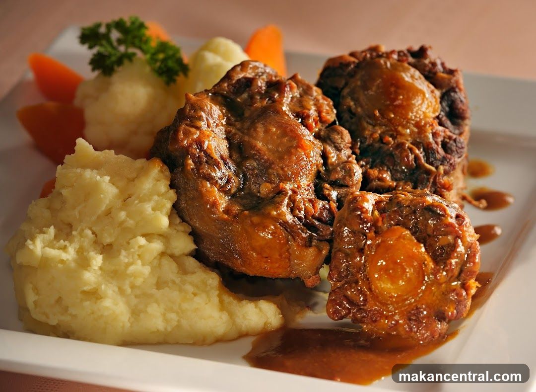 Braised Oxtail with Mashed Potatoes and Vegetables
