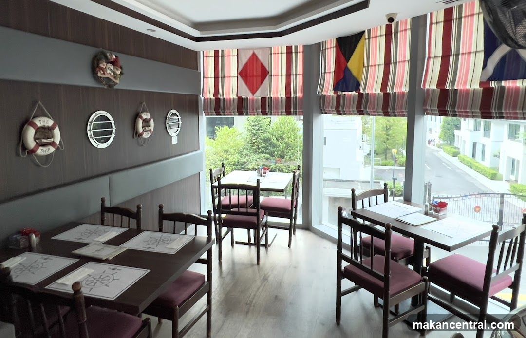 Nautical Themed Restaurant Interior