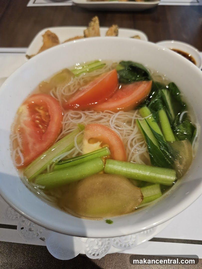 Noodle Soup with Vegetables