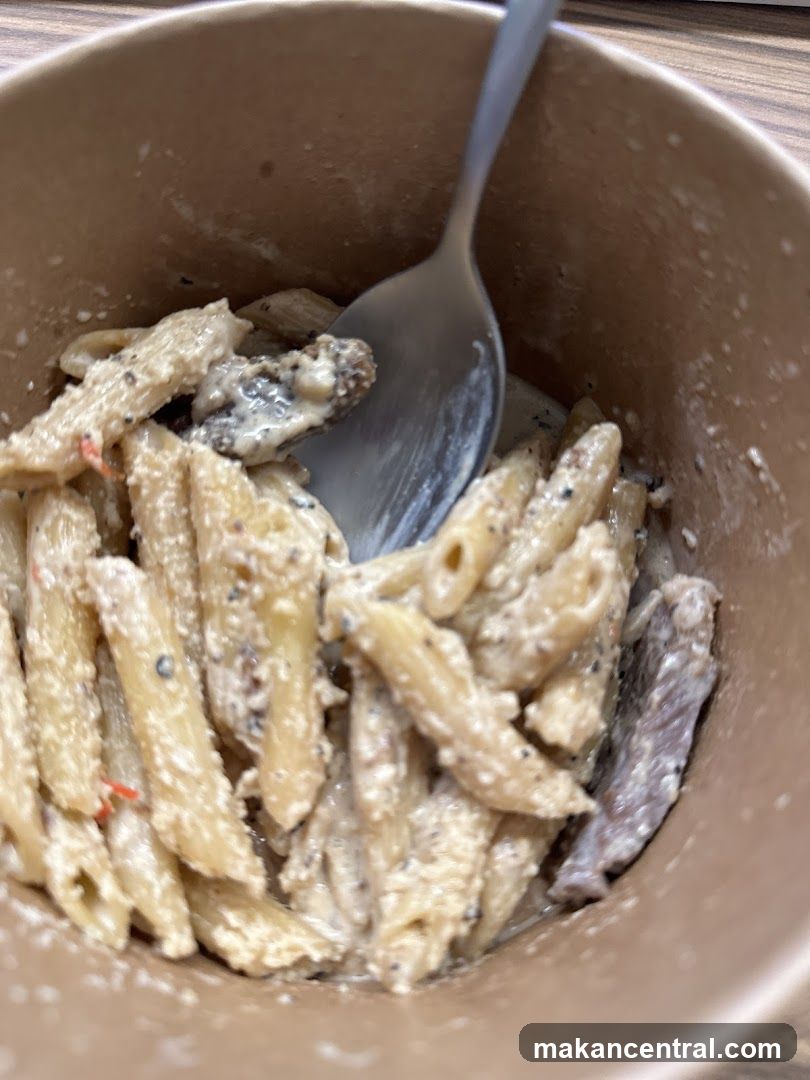Creamy Penne Pasta with Meat