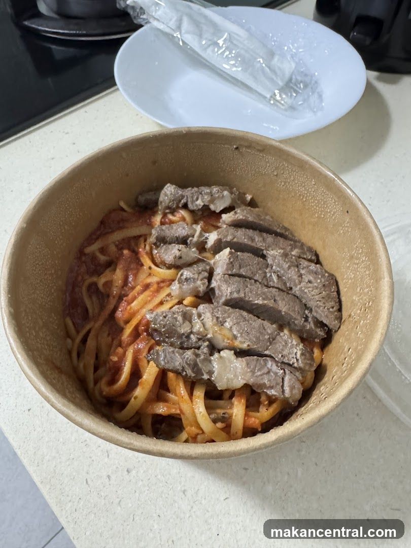 Pasta with Sliced Steak