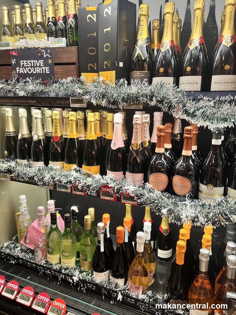 Champagne and Sparkling Wine Display