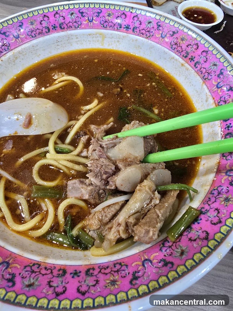 Noodle Soup with Meat