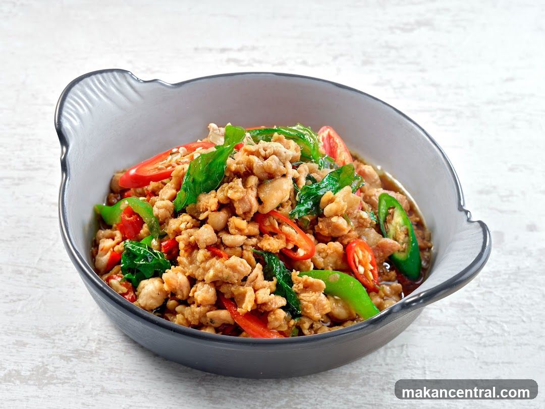 Spicy Minced Chicken with Basil