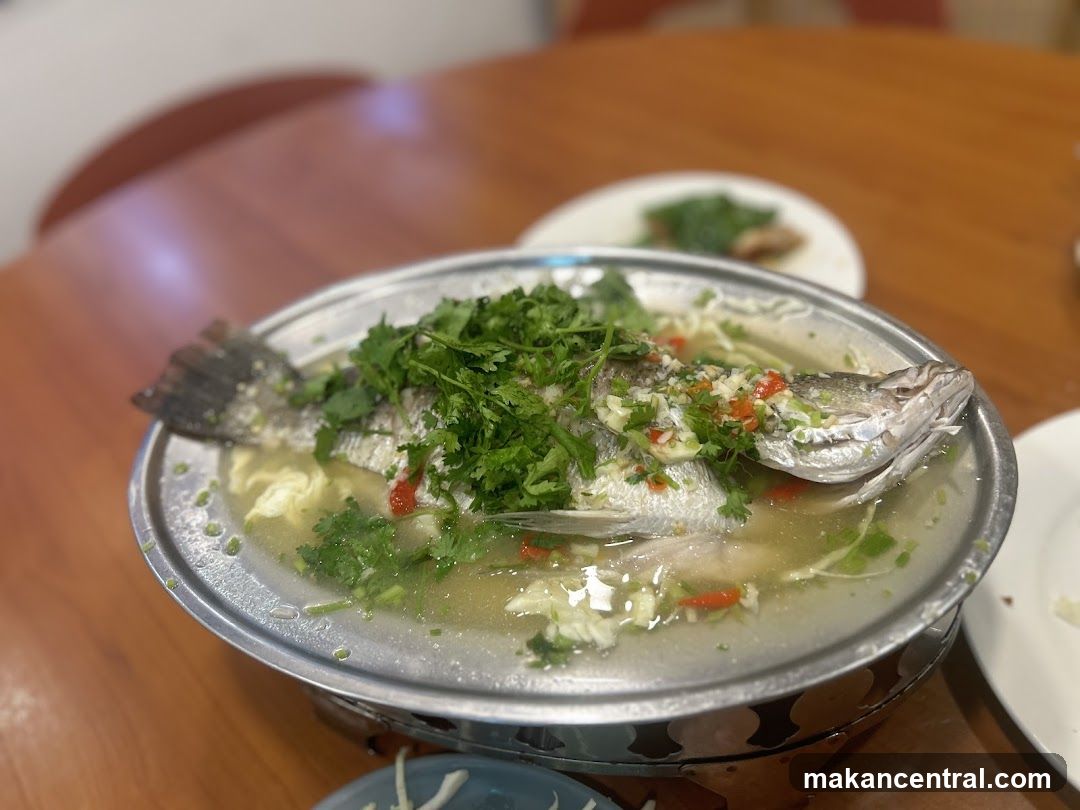 Steamed Fish with Lime and Chili