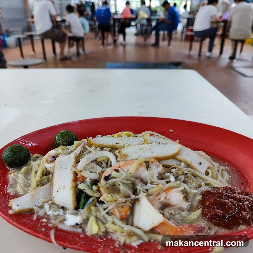 Noodles with Seafood and Chili Paste