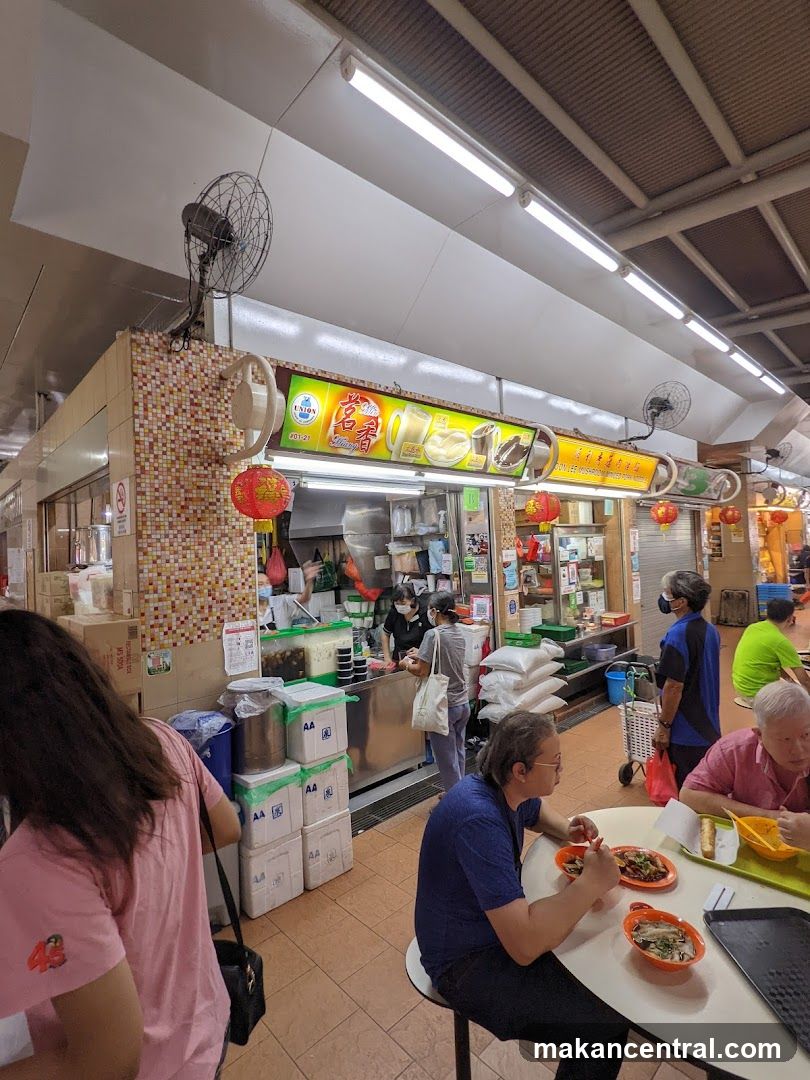 Food Stall with Customers