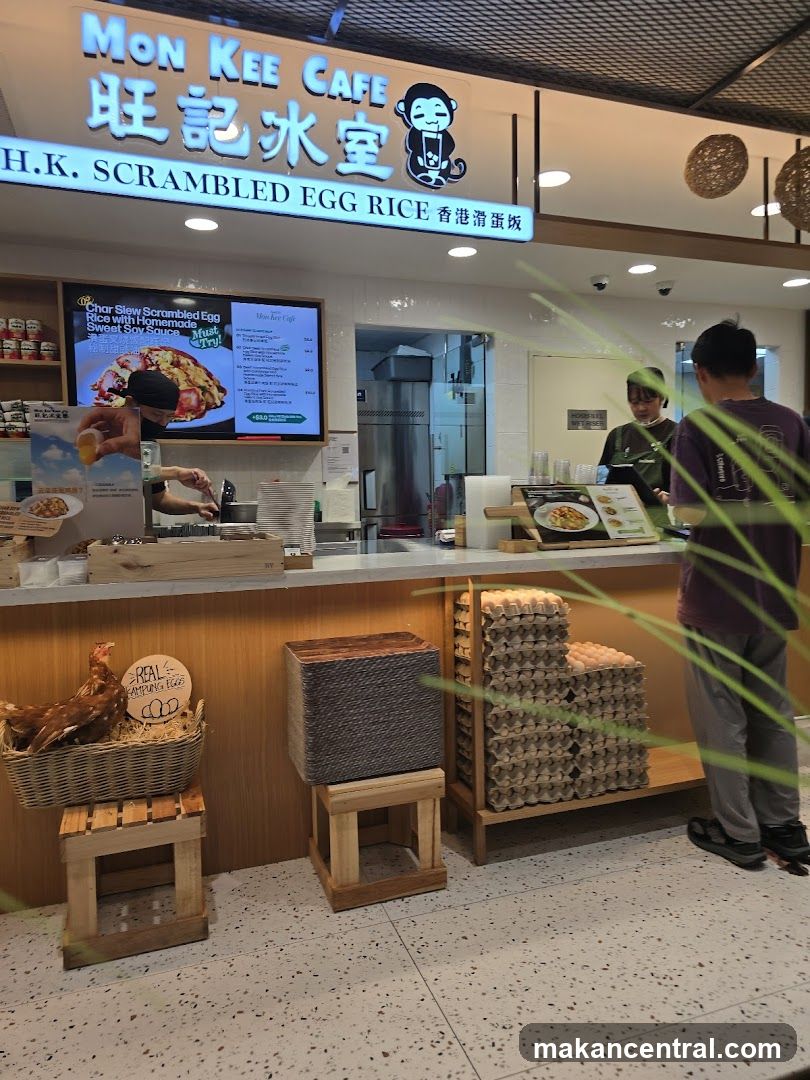 Mon Kee Cafe Counter