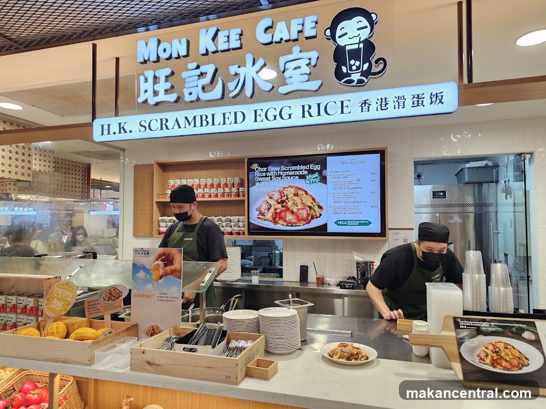 Mon Kee Cafe Counter