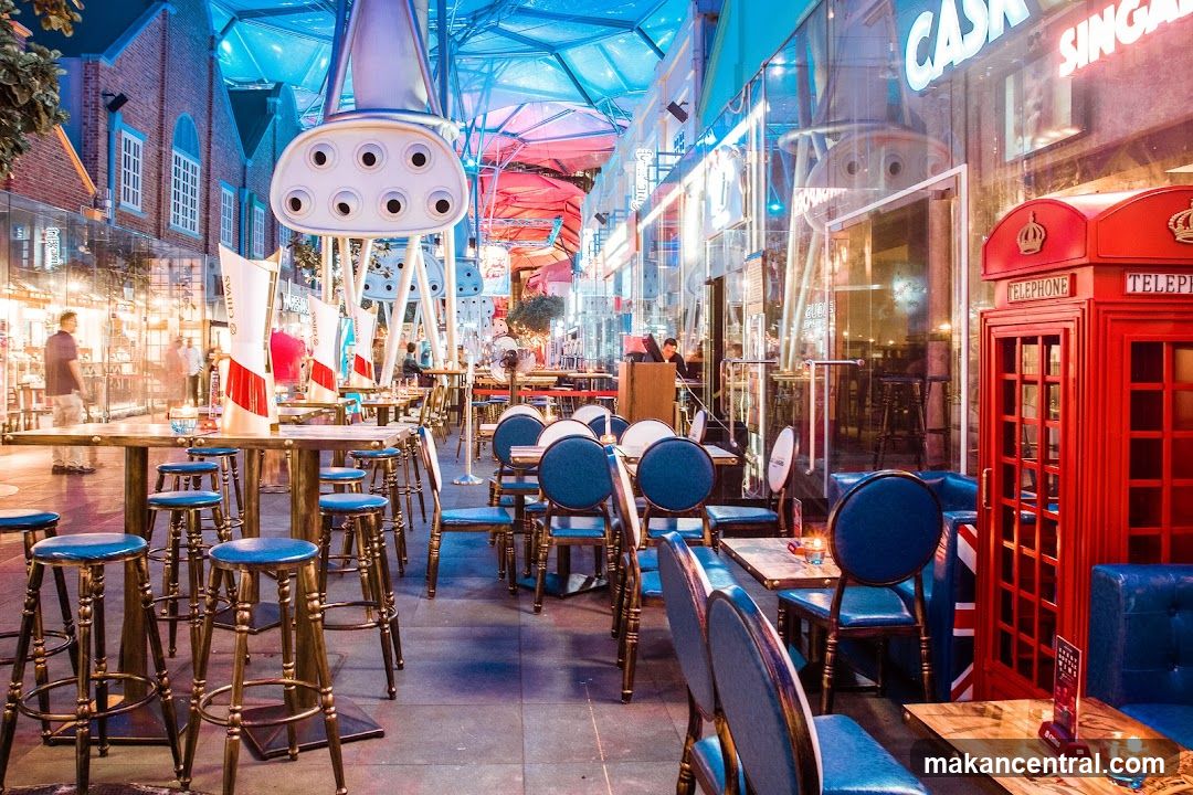 Outdoor Seating Area with British Theme