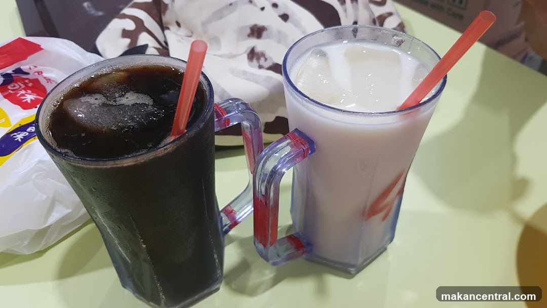 Two drinks with straws