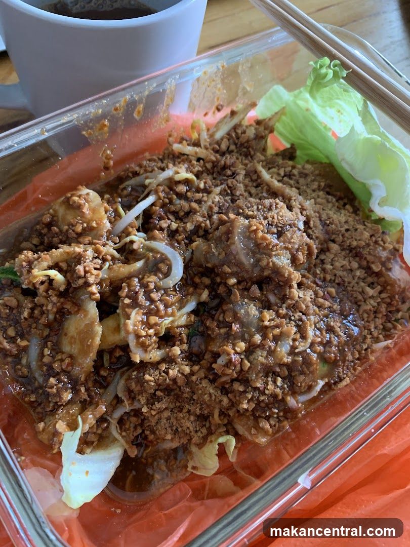Noodle Dish with Peanuts
