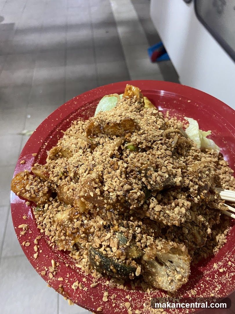 Fried Food with Peanuts
