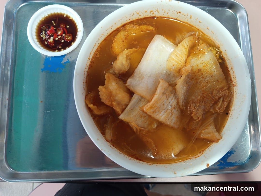 Noodle Soup with Chili Dip