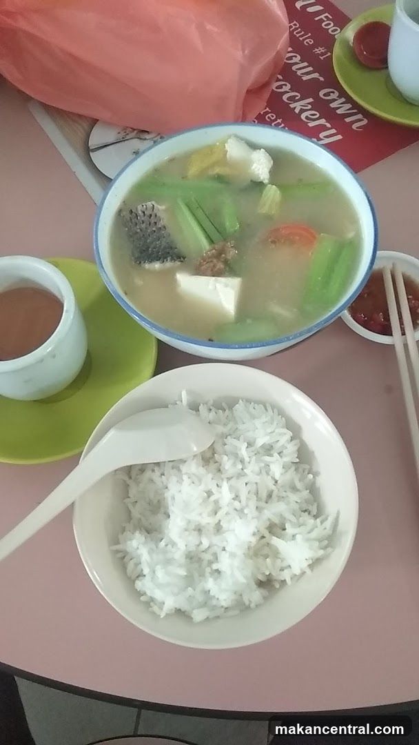 Fish soup with rice