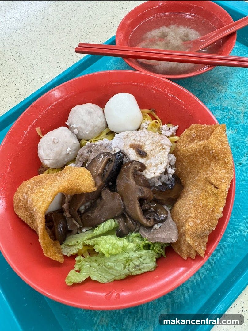 Noodles with Meatballs and Mushrooms
