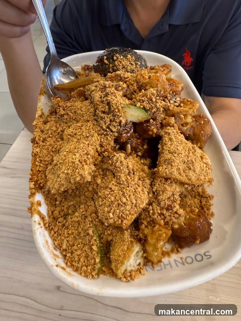 Rojak with Crushed Peanuts