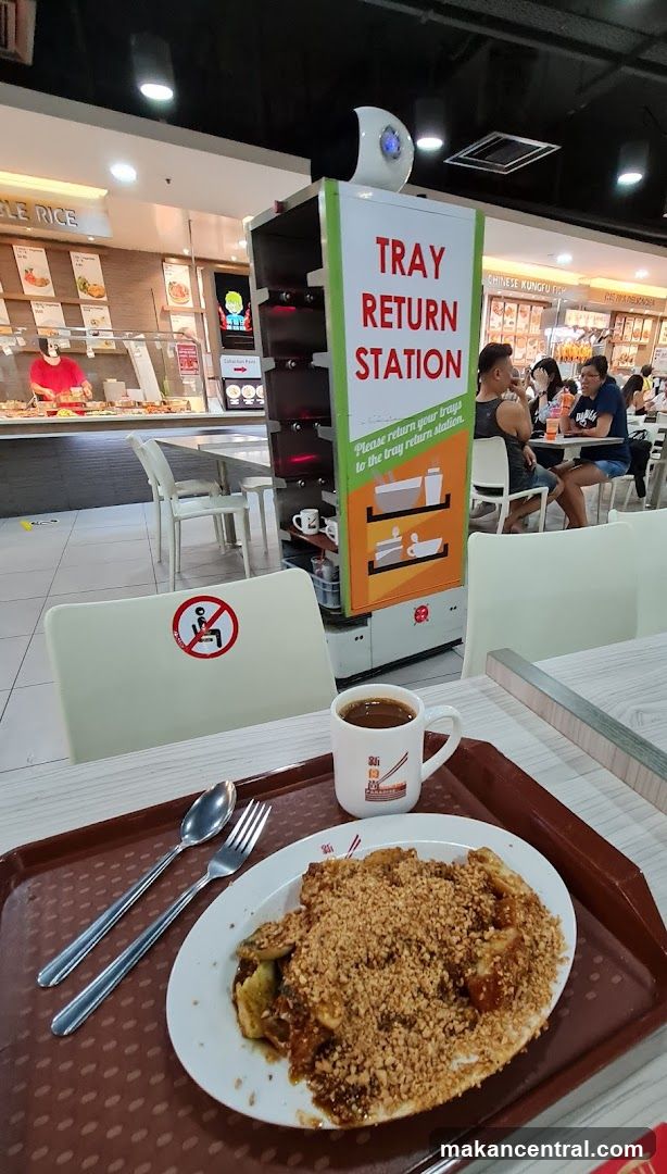 Food court dining