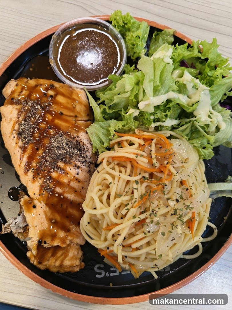 Salmon Steak with Spaghetti
