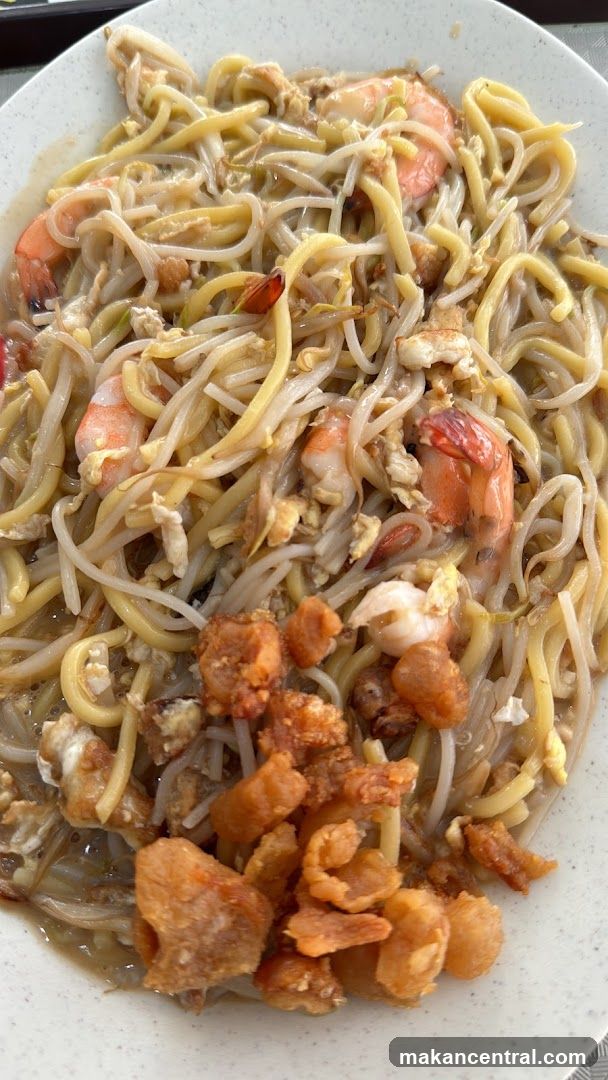 Noodles with Shrimp and Crispy Bits
