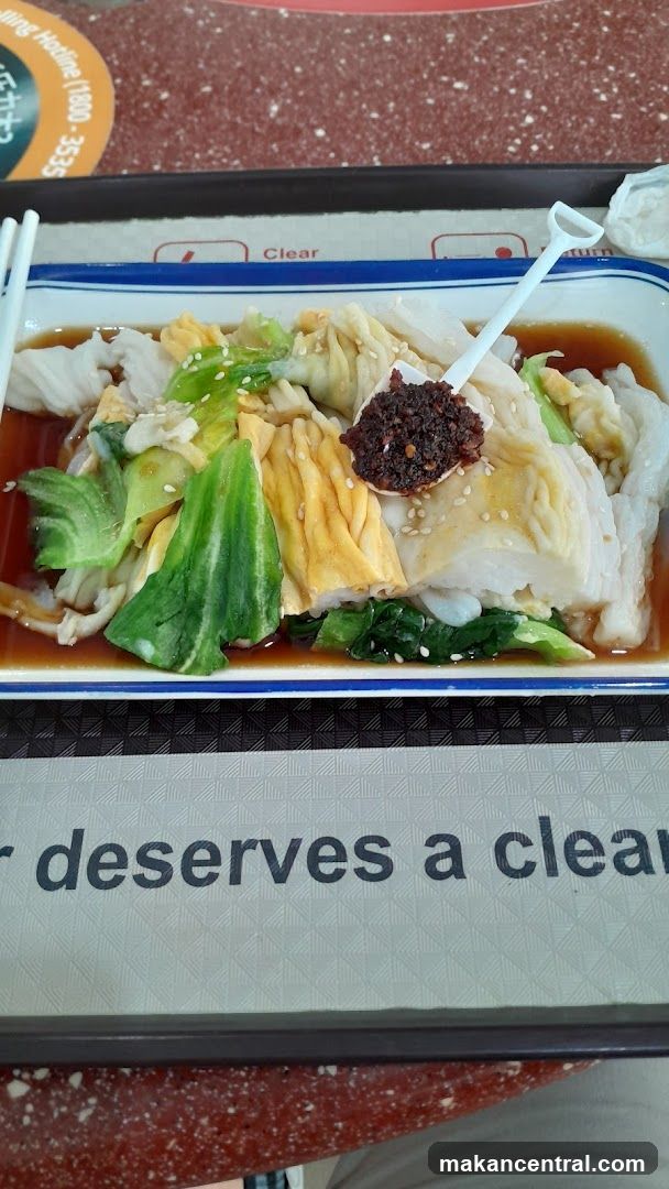 Chee Cheong Fun with Chili Paste