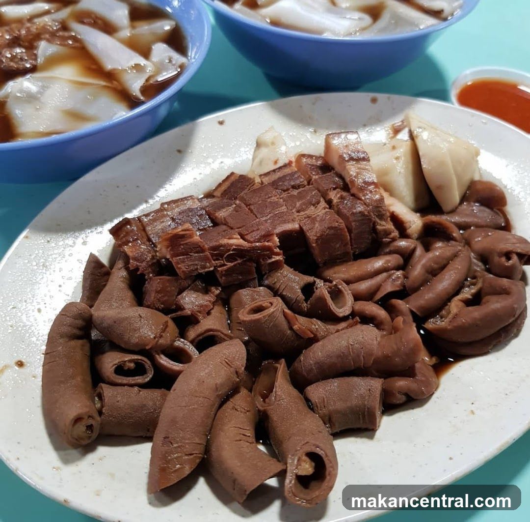 Braised Intestines and Meat Platter