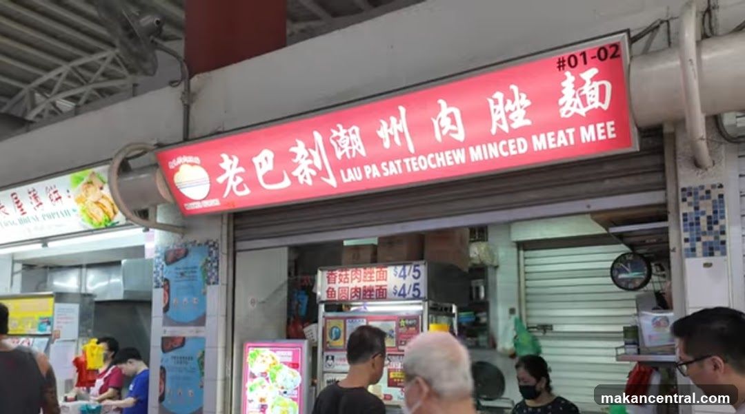 Lau Pa Sat Teochew Fishball Minced Meat Noodle
