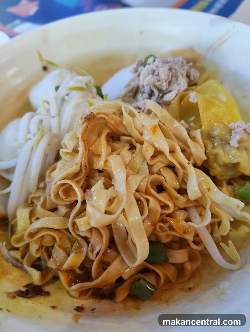 Noodles with Pork and Wontons