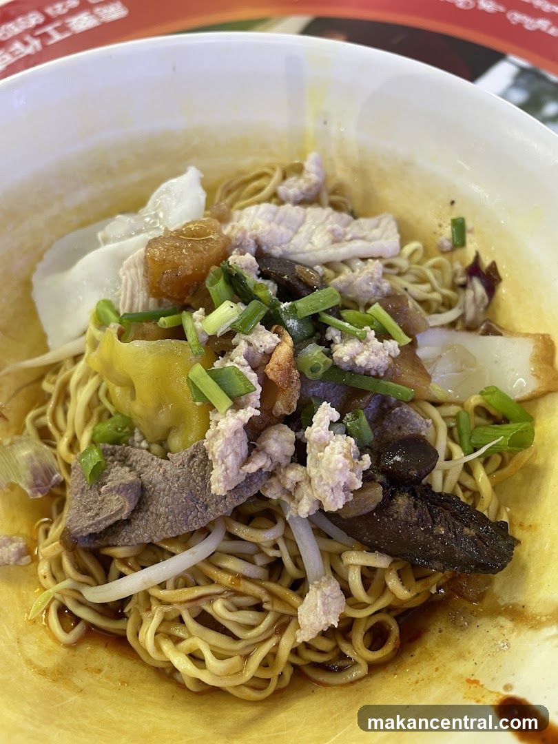 Noodles with Toppings