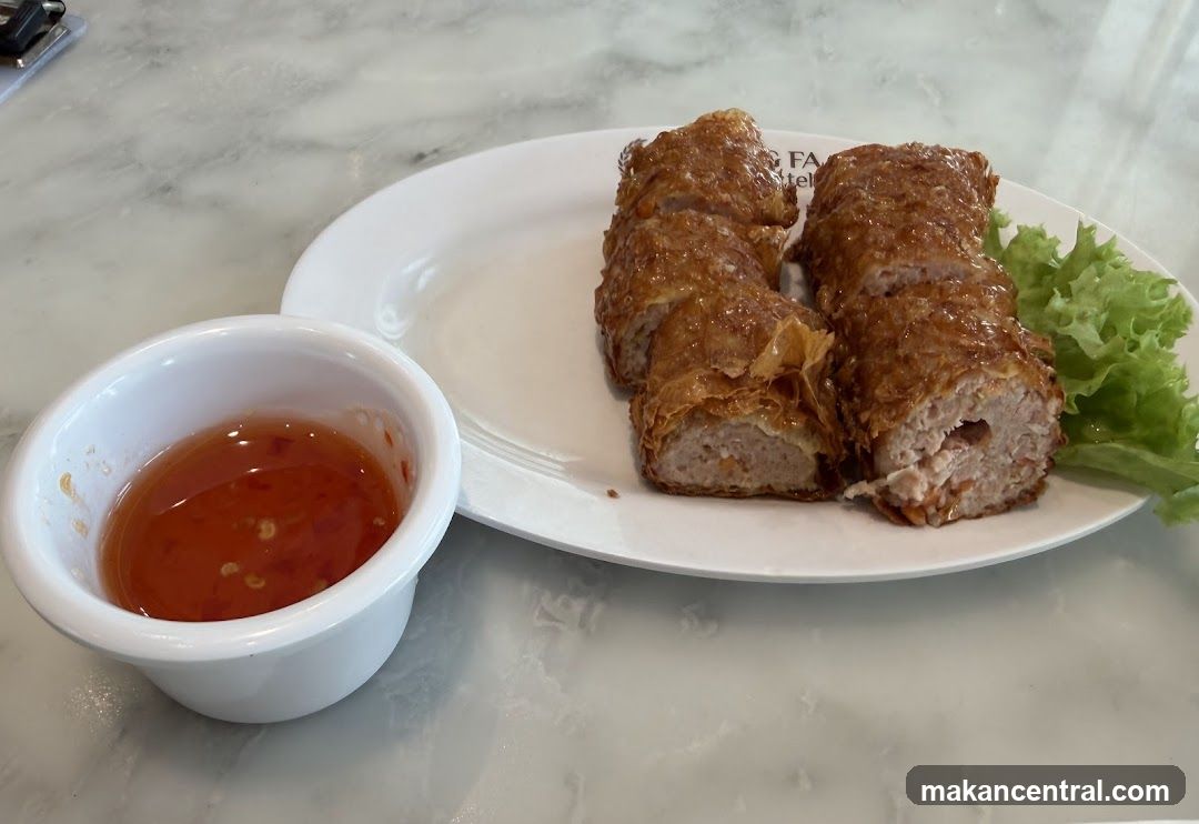 Fried Meat Rolls with Dipping Sauce