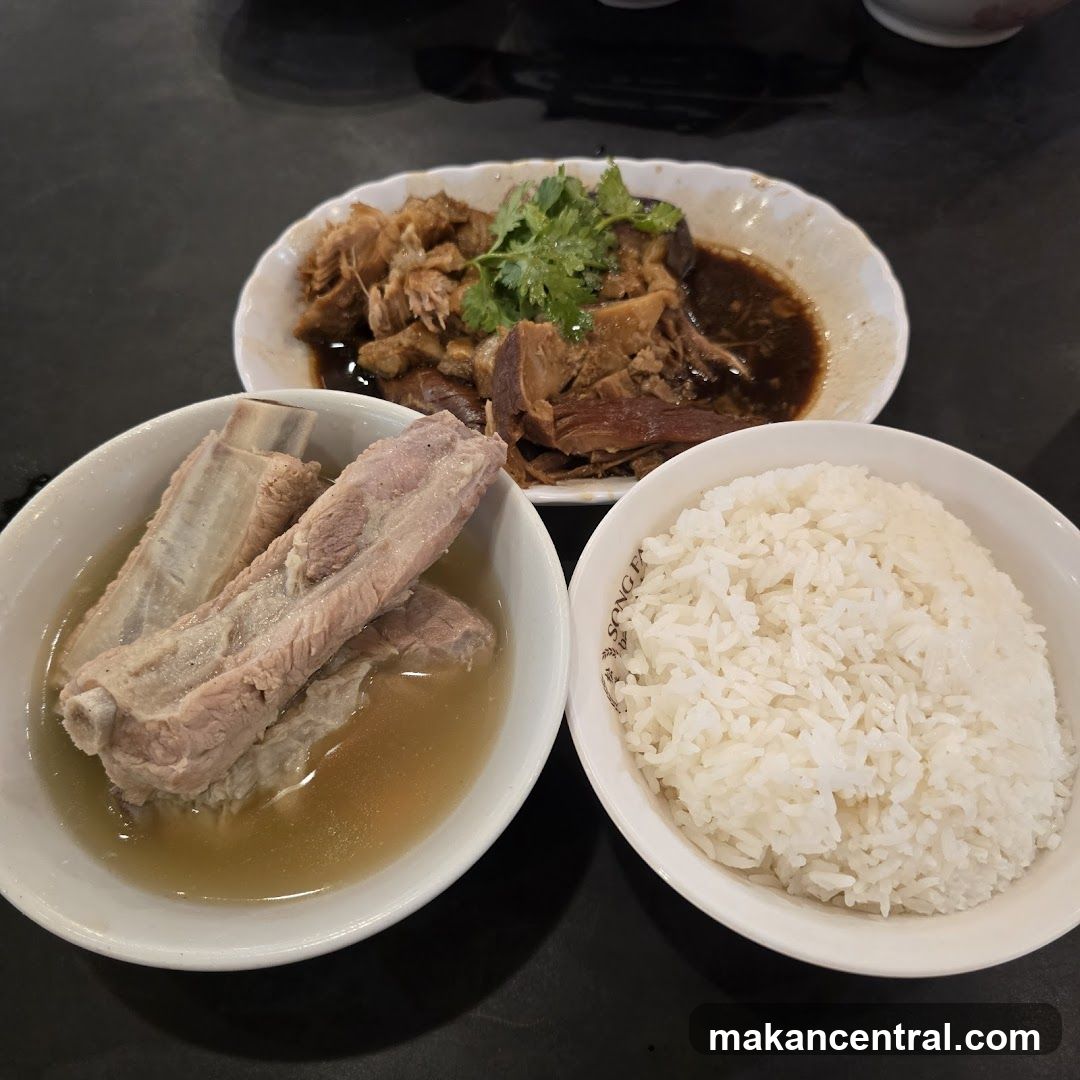 Pork Ribs Soup with Rice