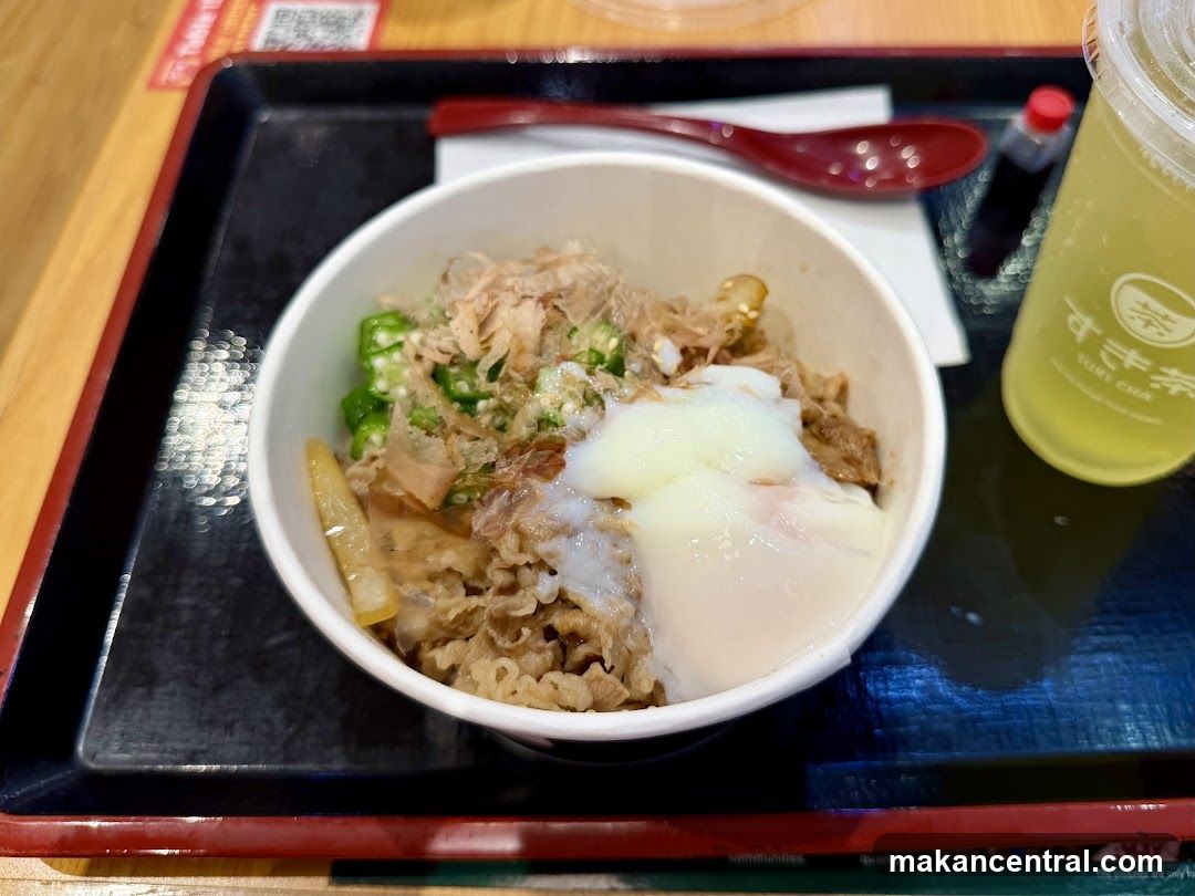 Beef bowl with egg and okra