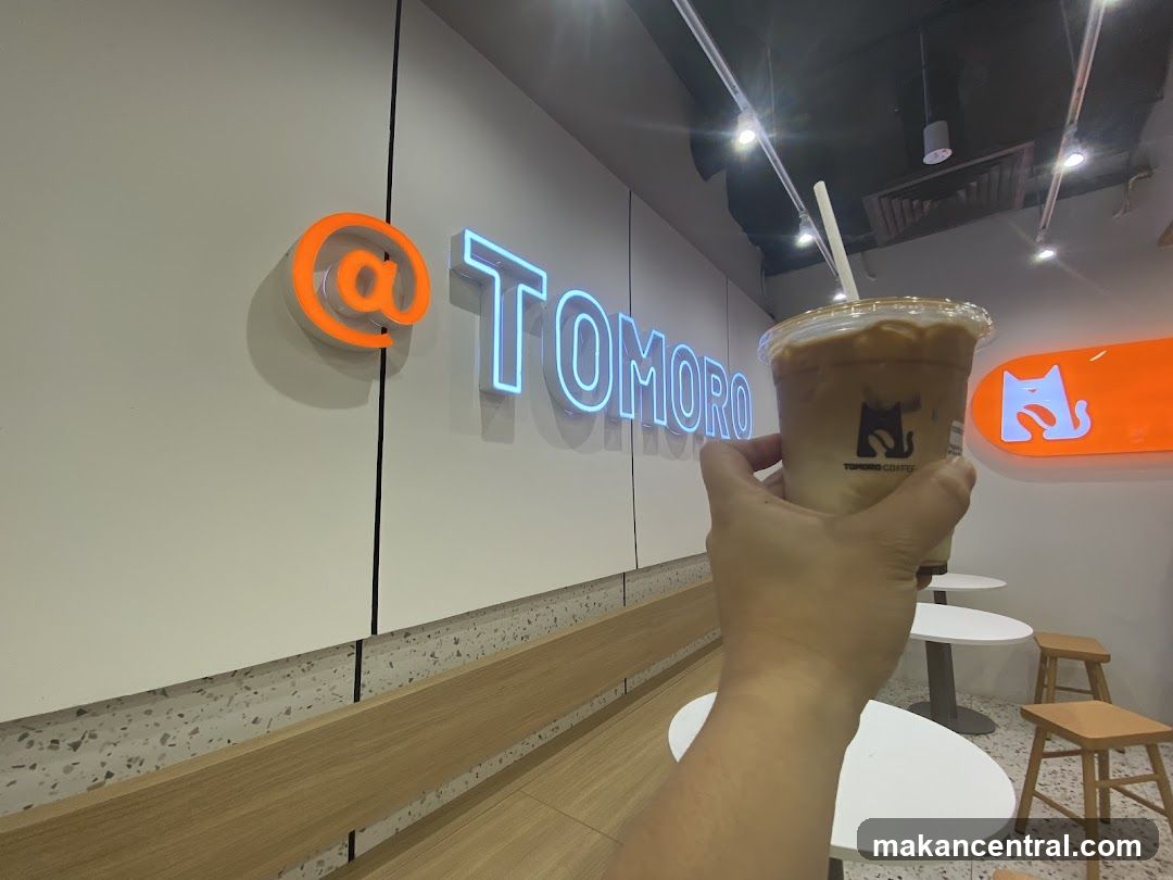 Tomoro Coffee Interior with Drink